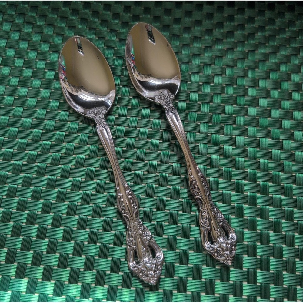 Oneida MICHAELANGELO Teaspoons Set Lot of 2 Stainless Floral Glossy USA Cube Vtg
